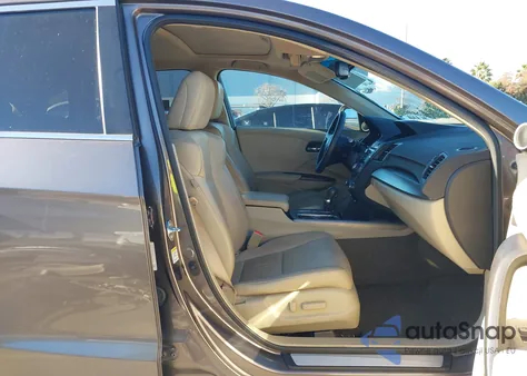 2013 Acura Rdx z USA, uszkodzony, nr VIN 5J8TB3H34DL006090